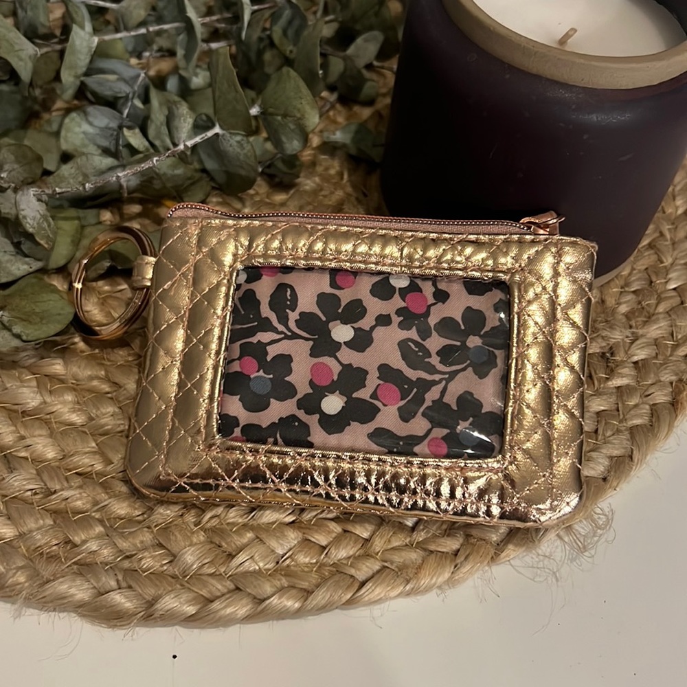 Gold vera ID holder
